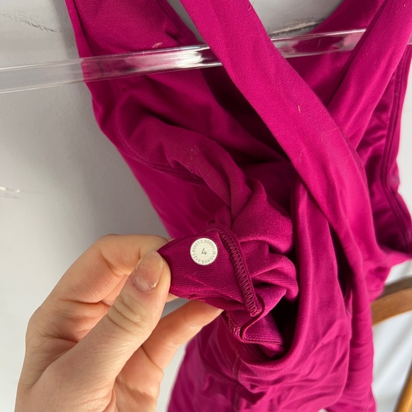 Lululemon Raspberry Pink Key Hole Tank - Picture 4 of 6